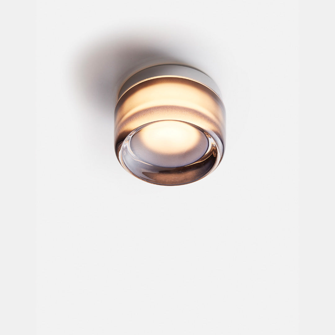LumiGlow – Strakke Dimple Wandlamp voor Hedendaagse Interieurs