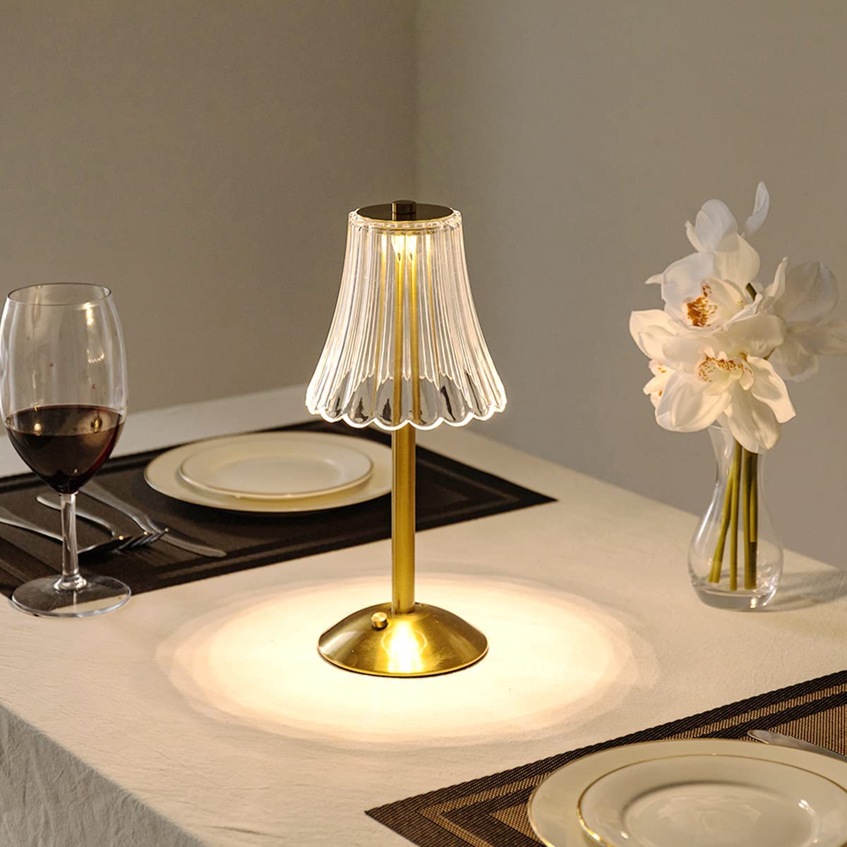 Brilliance Retro Tafellamp | Vintage-geïnspireerde verlichting met moderne flair