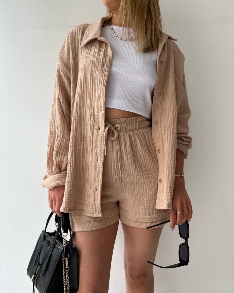 Jacinta | Dames tweedelig top met lange mouwen en stijlvolle shorts