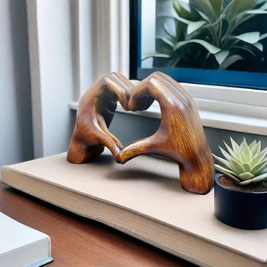 Hartverwarmende Sculptuur | Hedendaagse Kunst voor een Romantisch Toetsje